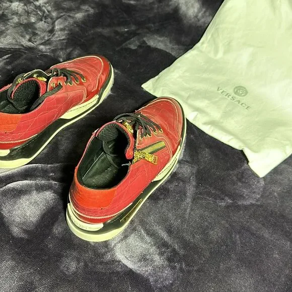 VERSACE Red Leather Low Trainers with Gold Medusa US Men’s Size 10 / EU… - Picture 7 of 16